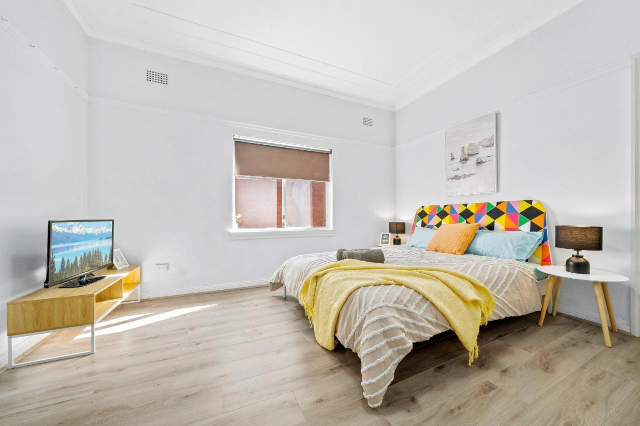 Burwood Newly Renovated 2 Bedroom Apartment Sidney Dış mekan fotoğraf